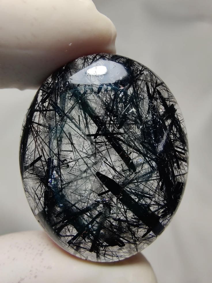 BLACK RUTILE